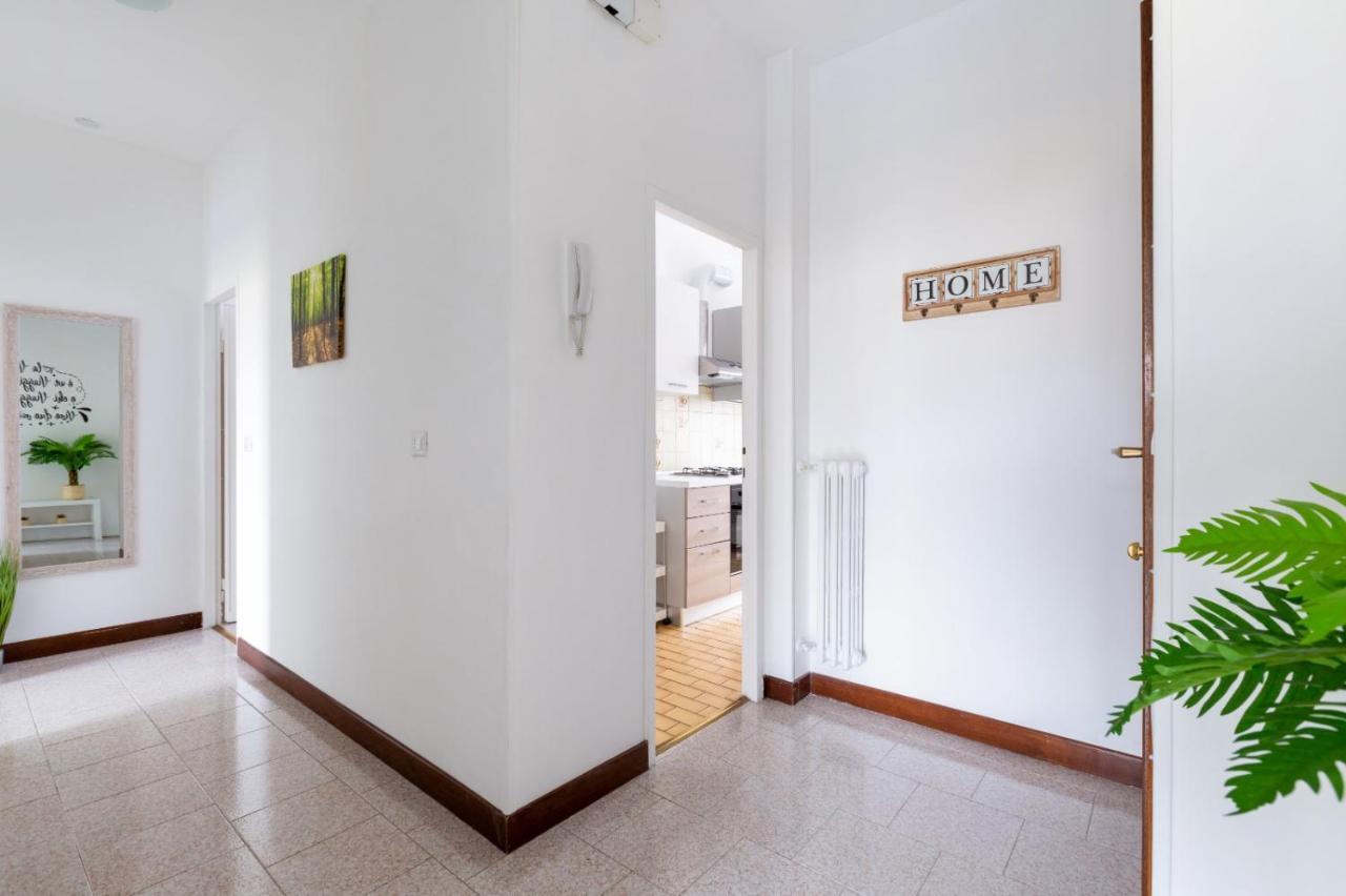 Appartement Bonola M1 Bright & Functional Flat à Milan Extérieur photo